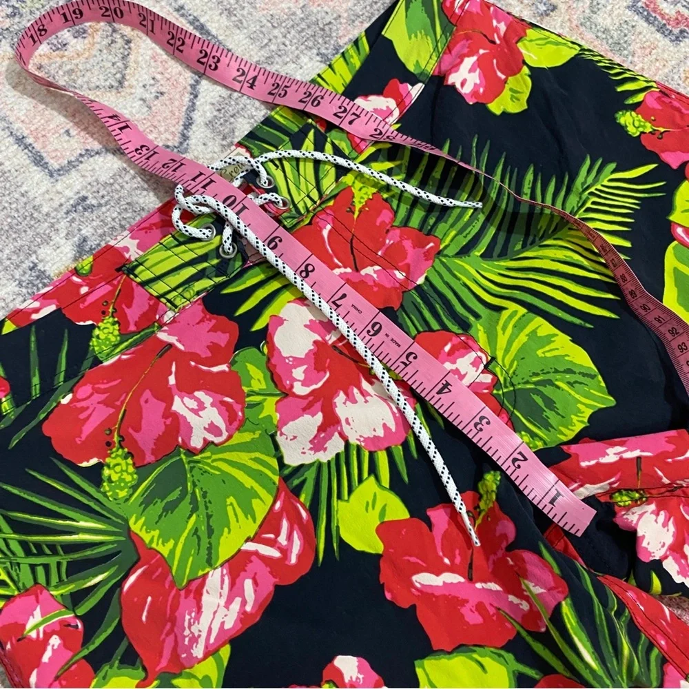 J. Crew Mens 32 Hibiscus Eco Floral Board Shorts Swim Trucks‎